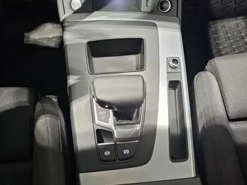 Q5 40 TDI Q. Sport Kameras Matrix Standheizung