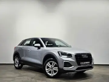 Q2 35 TFSI Virtual Kamera StandheizungSportsitze