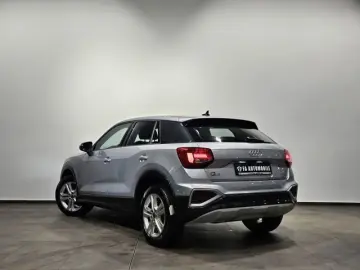 Q2 35 TFSI Virtual Kamera StandheizungSportsitze
