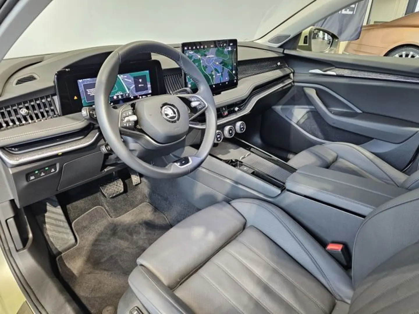 Superb 4x4 Edit.Selection Pano Matrix Hud 19 Zol