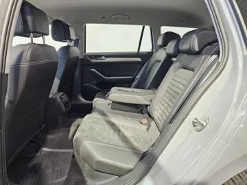 Passat 4Motion Sport Led Navi Leder AHK Kamera