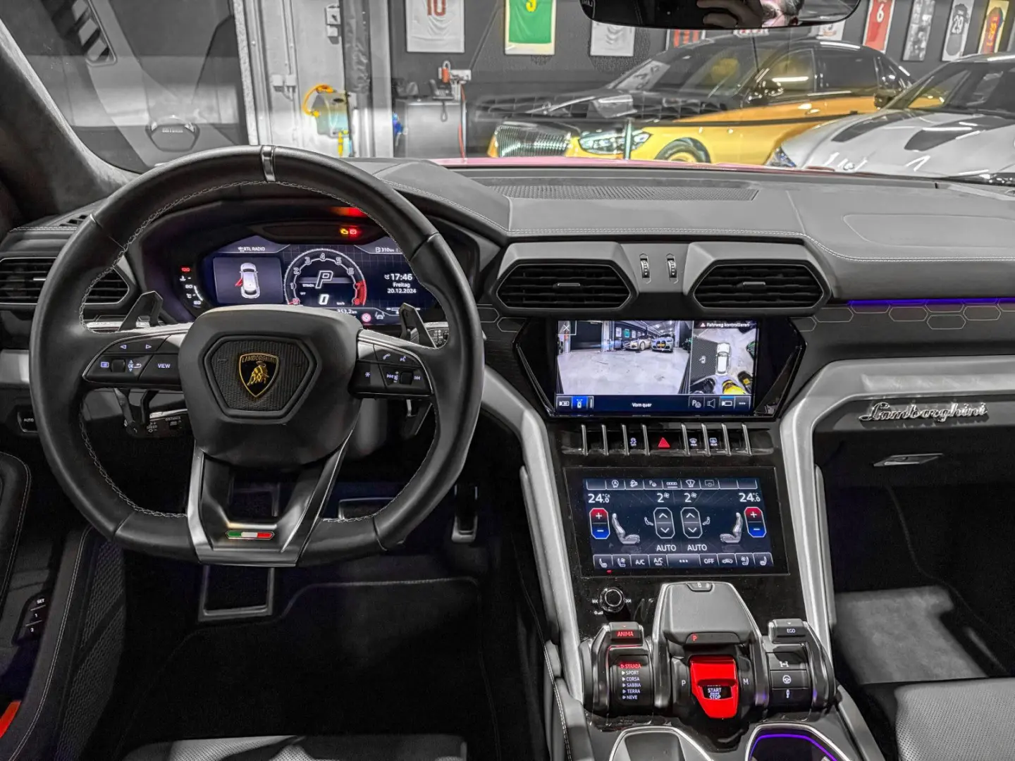 Urus URUS S /1OF1 COLOR UNICO /60 ANNIVERSARIO/