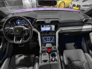 Urus URUS S /1OF1 COLOR UNICO /60 ANNIVERSARIO/