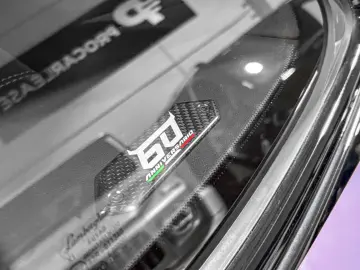 Urus URUS S /1OF1 COLOR UNICO /60 ANNIVERSARIO/