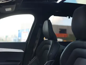 XC 90 T8 AWD Ultimate Dark| AHK - Bow&Wil - Luft