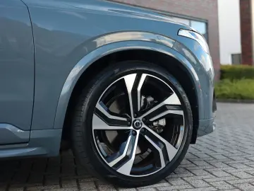 XC 90 T8 AWD Ultimate Dark| AHK - Bow&Wil - Luft