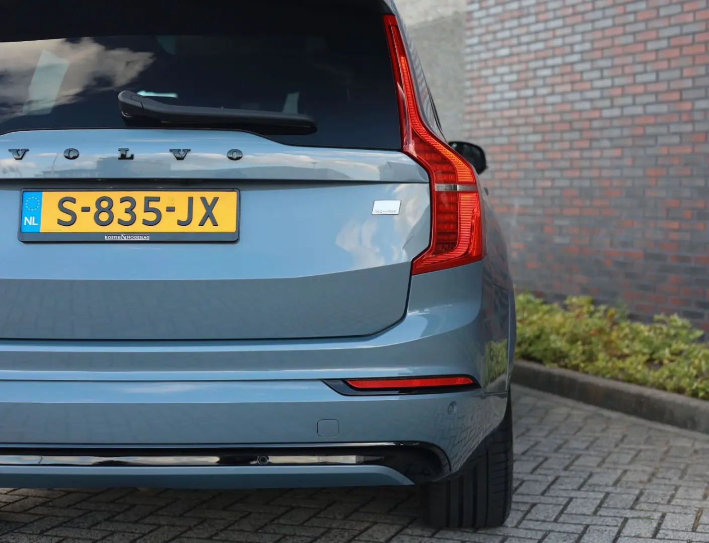 XC 90 T8 AWD Ultimate Dark| AHK - Bow&Wil - Luft