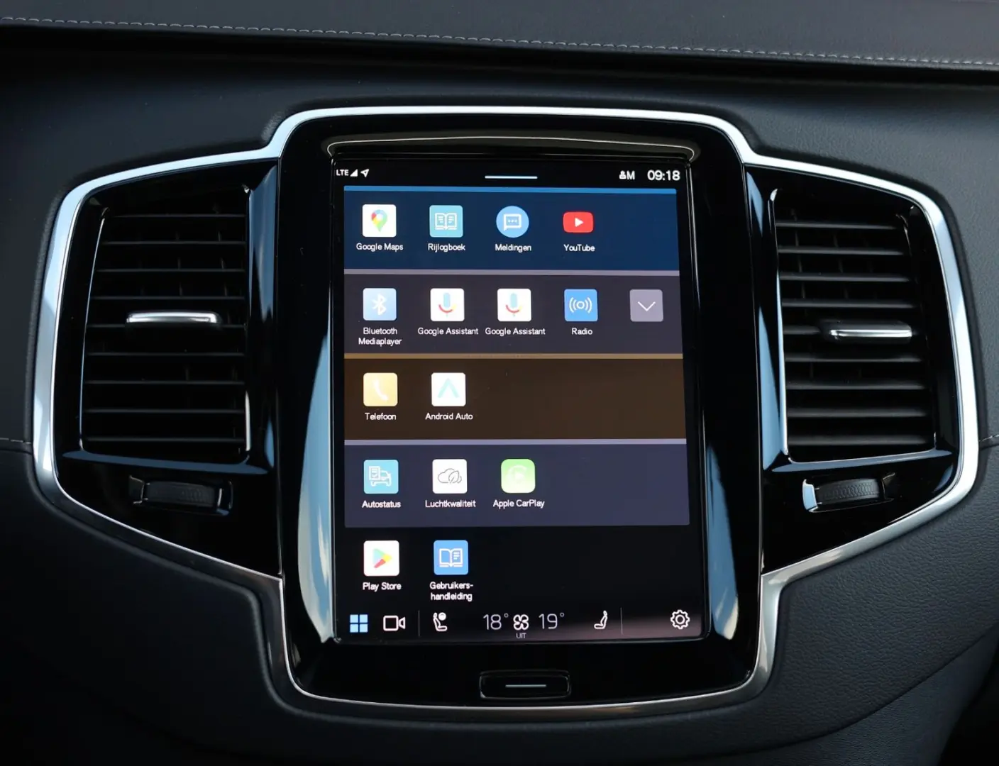 XC 90 T8 AWD Ultimate Dark| AHK - Bow&Wil - Luft
