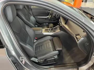 320i M Sport~ LEDER~NAVI~KAMERA 360~LED~HEAD-UP