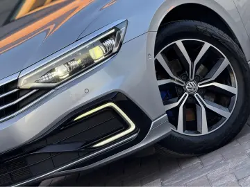 VOLKSWAGEN PASSAT VARIANT GTE 1.4 TSI*PLUG-IN HYBRID*DSG