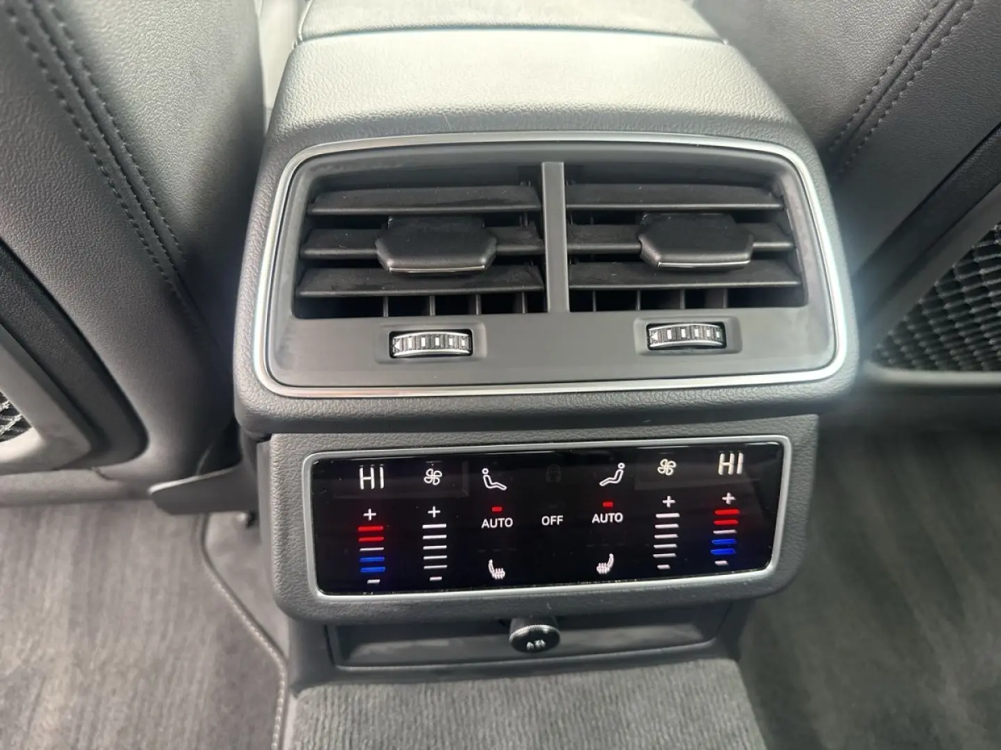A6 Limousine advanced 40 TDI S tr. Stdhzg FLA