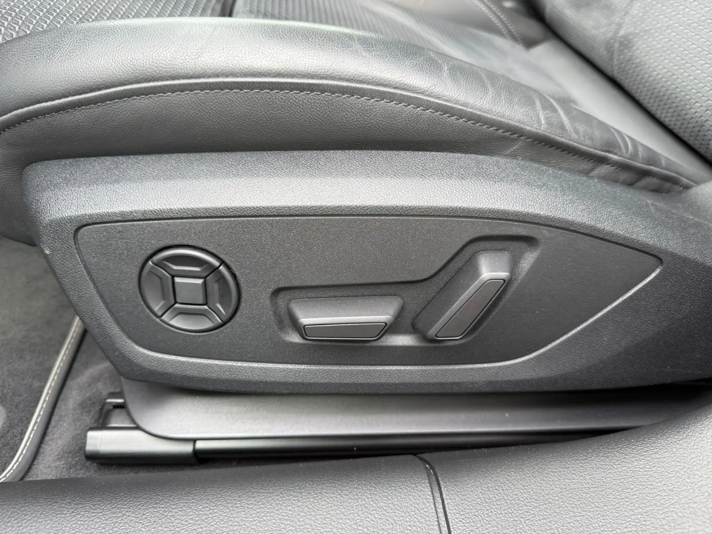 A6 55 TFSI e quattro S tronic *S line*AHK*360*B&