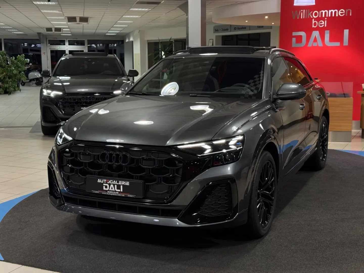 Q8 50 TDI quattro S-LINE SPORT-AHK-HEAD UP-B&O