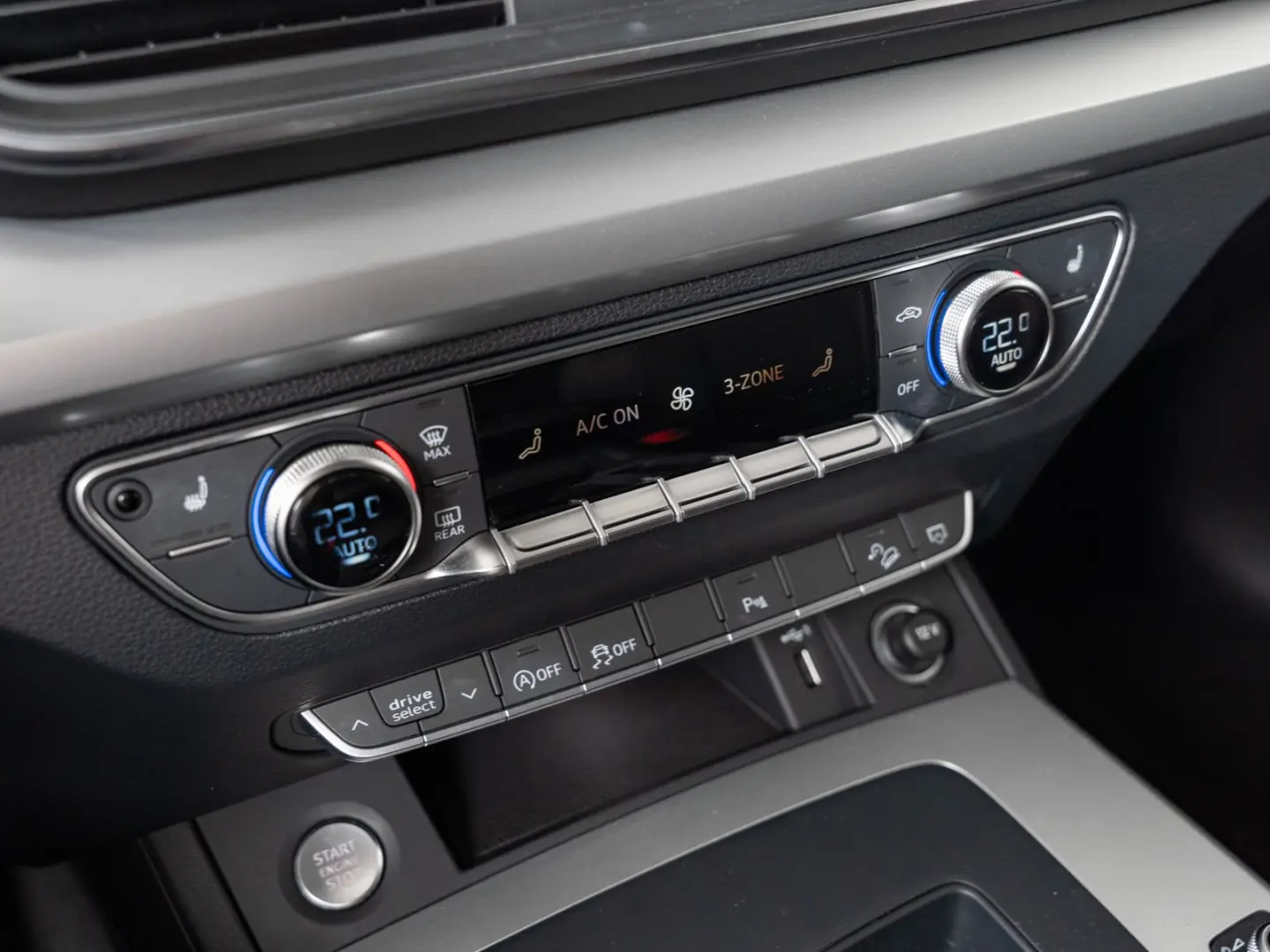 Q5 Advanced FLA ACC KeyLess AkustikGlas 3xKlima