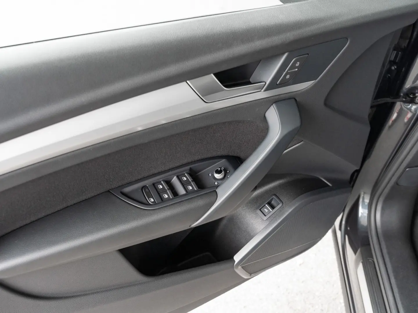 Q5 Advanced FLA ACC KeyLess AkustikGlas 3xKlima