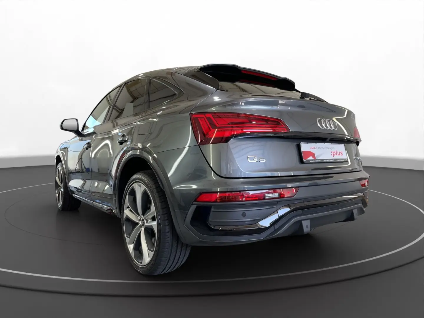 Q5 Sportback 55 TFSI e quatto S tronic S line