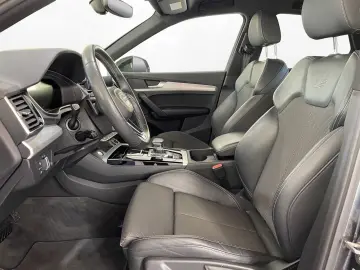 Q5 Sportback 55 TFSI e quatto S tronic S line