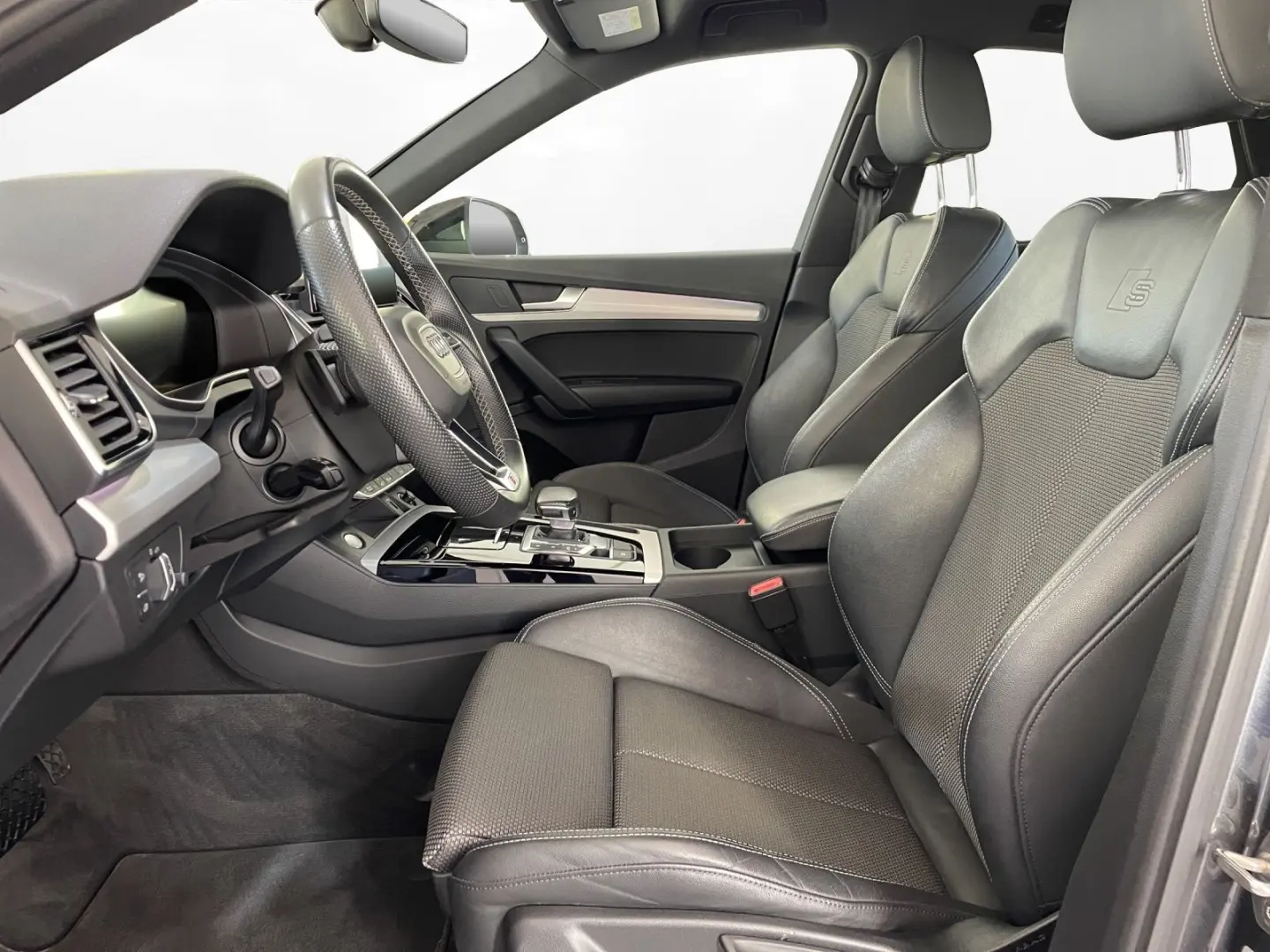 Q5 Sportback 55 TFSI e quatto S tronic S line