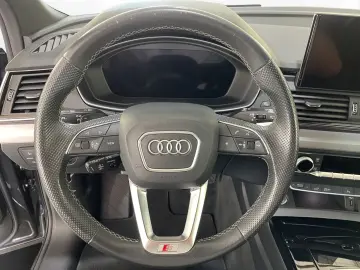 Q5 Sportback 55 TFSI e quatto S tronic S line