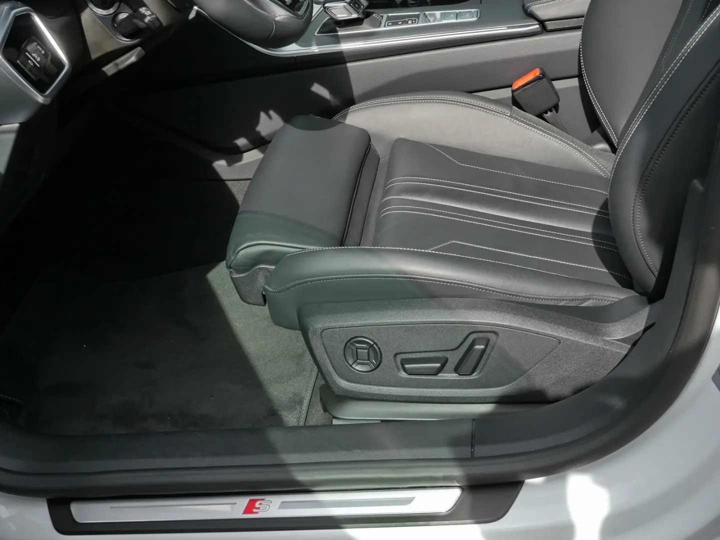 A7 Sportback 50 TDI quattro S line AHK*Pano*HuD