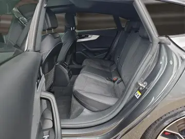 A5 Sportback 40 TFSI qu S line S-tr. AHK Matrix