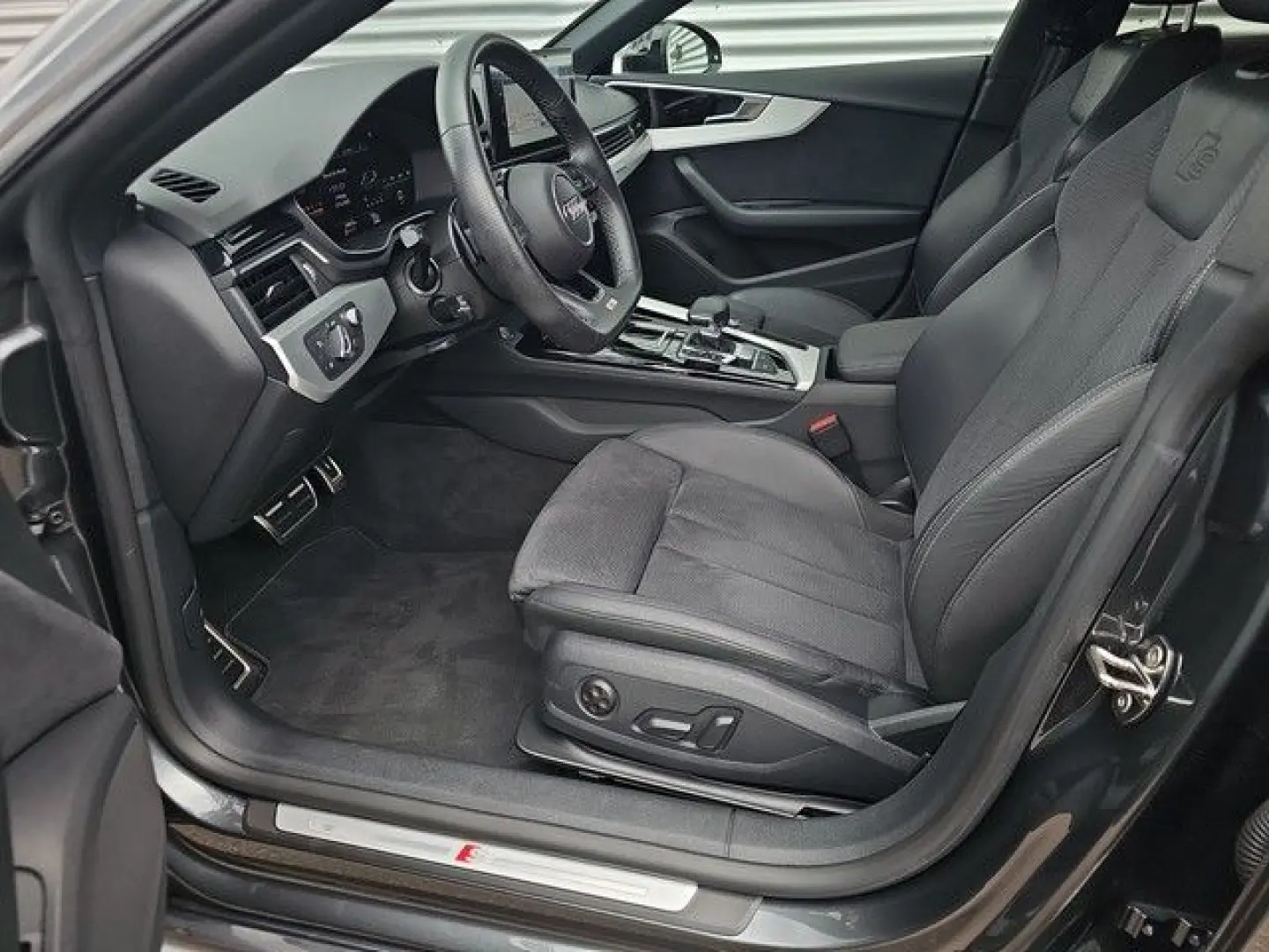 A5 Sportback 40 TFSI qu S line S-tr. AHK Matrix