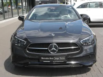 E 220 d Coupé Avantgarde Night Kamera AHK