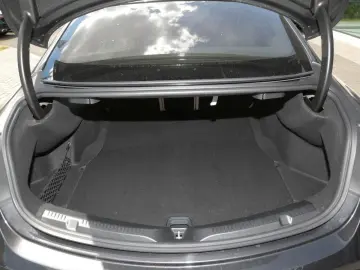 E 220 d Coupé Avantgarde Night Kamera AHK