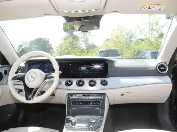 E 220 d Coupé Avantgarde Night Kamera AHK