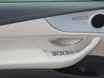 E 220 d Coupé Avantgarde Night Kamera AHK
