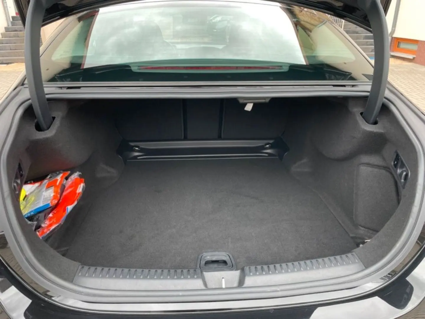E 220 E -Klasse Lim. E 220 d Avantgarde Advanced