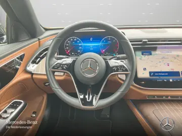 E 220 d Avantgarde Adv./AHK/DISTR/360°/LED/MBUX