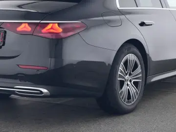 E 220 d Avantgarde AdvancedPlus/Pano/AHK/Burm4D
