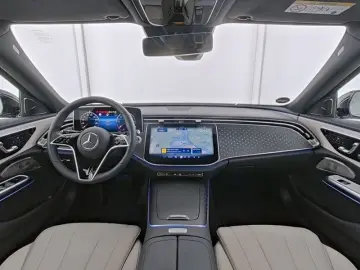 E 220 d Avantgarde AdvancedPlus/Pano/AHK/Burm4D