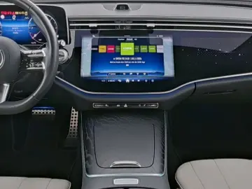 E 220 d AMG-Sport/Super/AHK/Distr/Cam/LED/KlLess