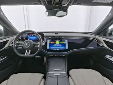 E 220 d AMG-Sport/Super/AHK/Distr/Cam/LED/KlLess