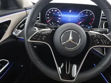 E 220 d Avantgarde *AHK* Winter-P. ARTICO beige