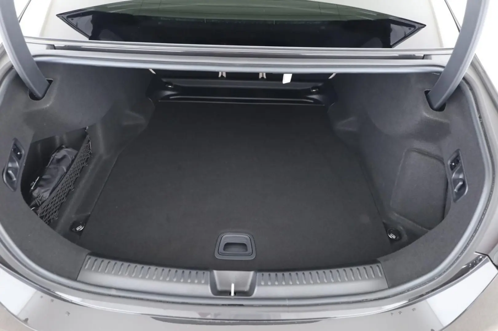 E 220 d Avantgarde *AHK* Winter-P. ARTICO beige