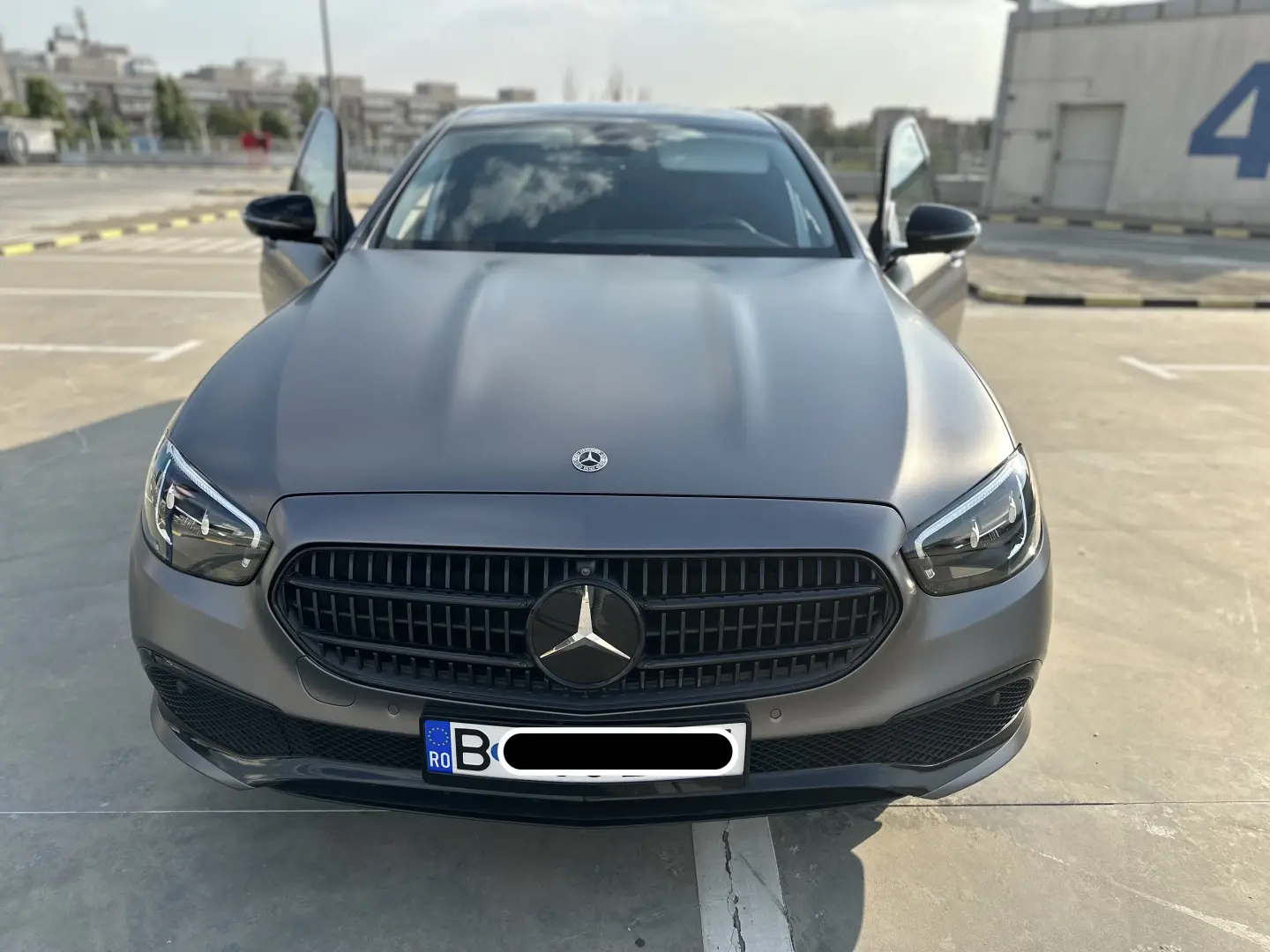 Mercedes-Benz E 200