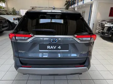 RAV 4 HYBRID-4x4-LED-LEDER-KAMERA-18 ZOLL-28.490