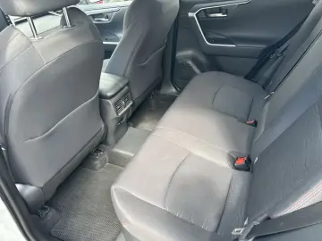 RAV 4 Plug-in-Hybrid Technik-Paket   156