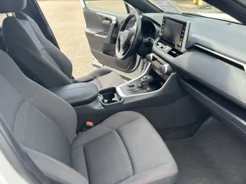 RAV 4 Plug-in-Hybrid Technik-Paket   156