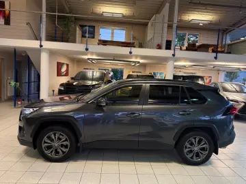RAV 4 HYBRID-4x4-LED-LEDER-KAMERA-18 ZOLL-29.990