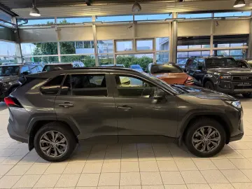RAV 4 HYBRID-4x4-LED-LEDER-KAMERA-18 ZOLL-29.990