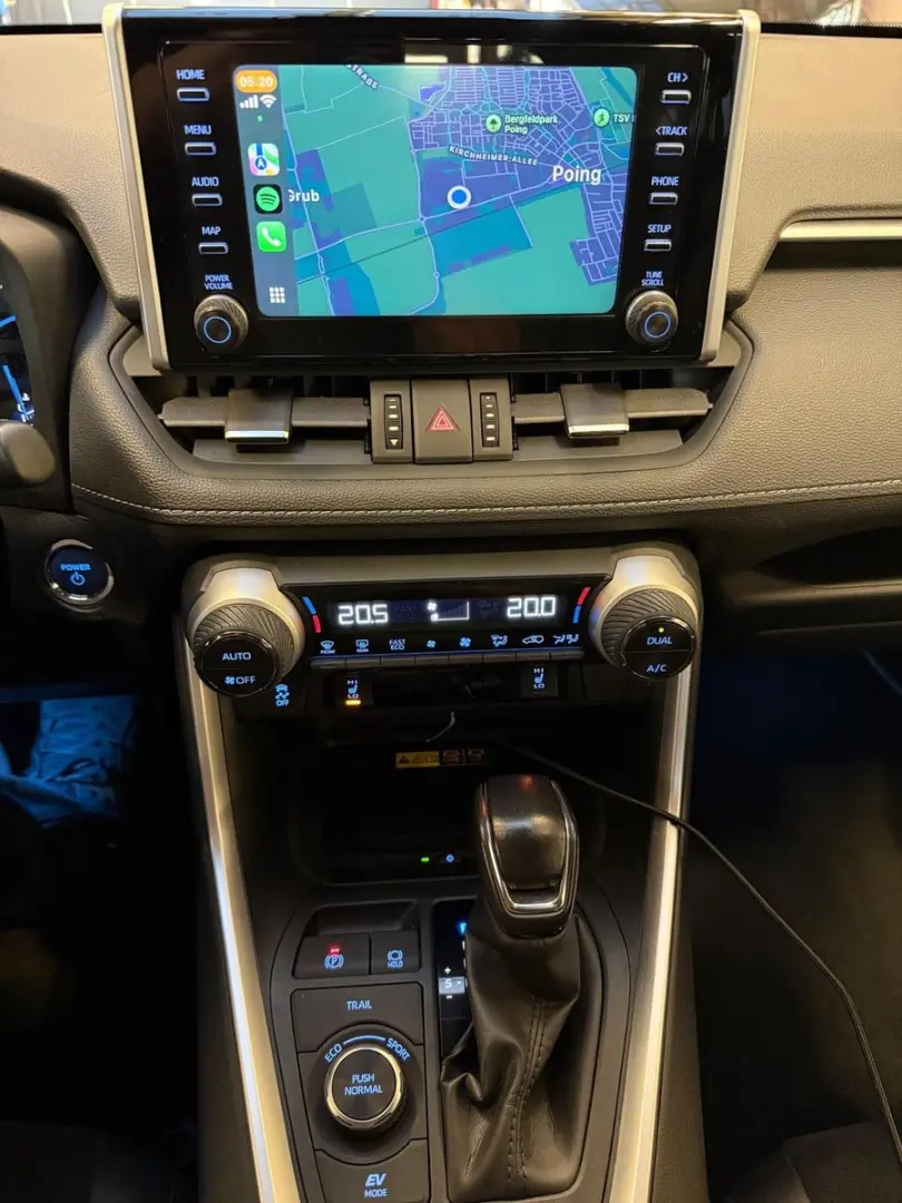 RAV 4 HYBRID-4x4-LED-LEDER-KAMERA-18 ZOLL-29.990