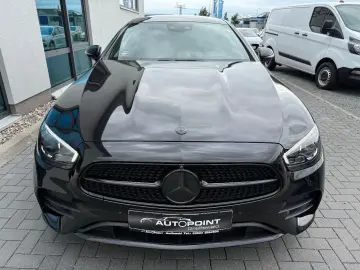 Coupe E400d 4Matic Night Edition AMG LINE VOLL!!