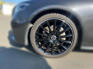E 300 d 4MATIC Coupé AMG NIGHT EDITION 360°KAM**