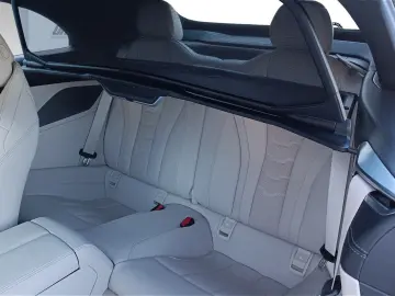 840i xDrive Cabrio Head-Up DAB Aktivlenkung RFK