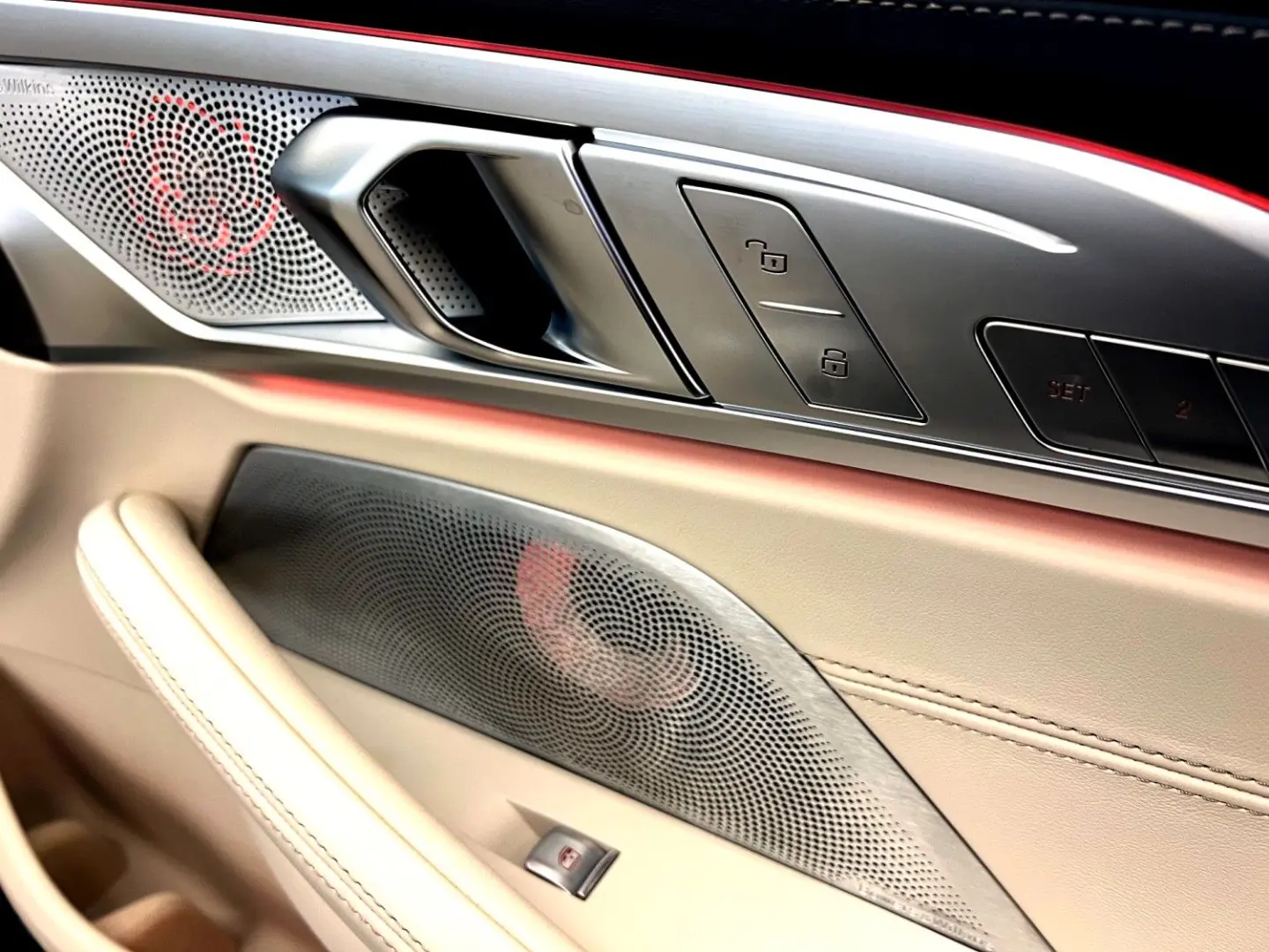 840i xDrive Sportp B&W Laser Individual 19% 1A