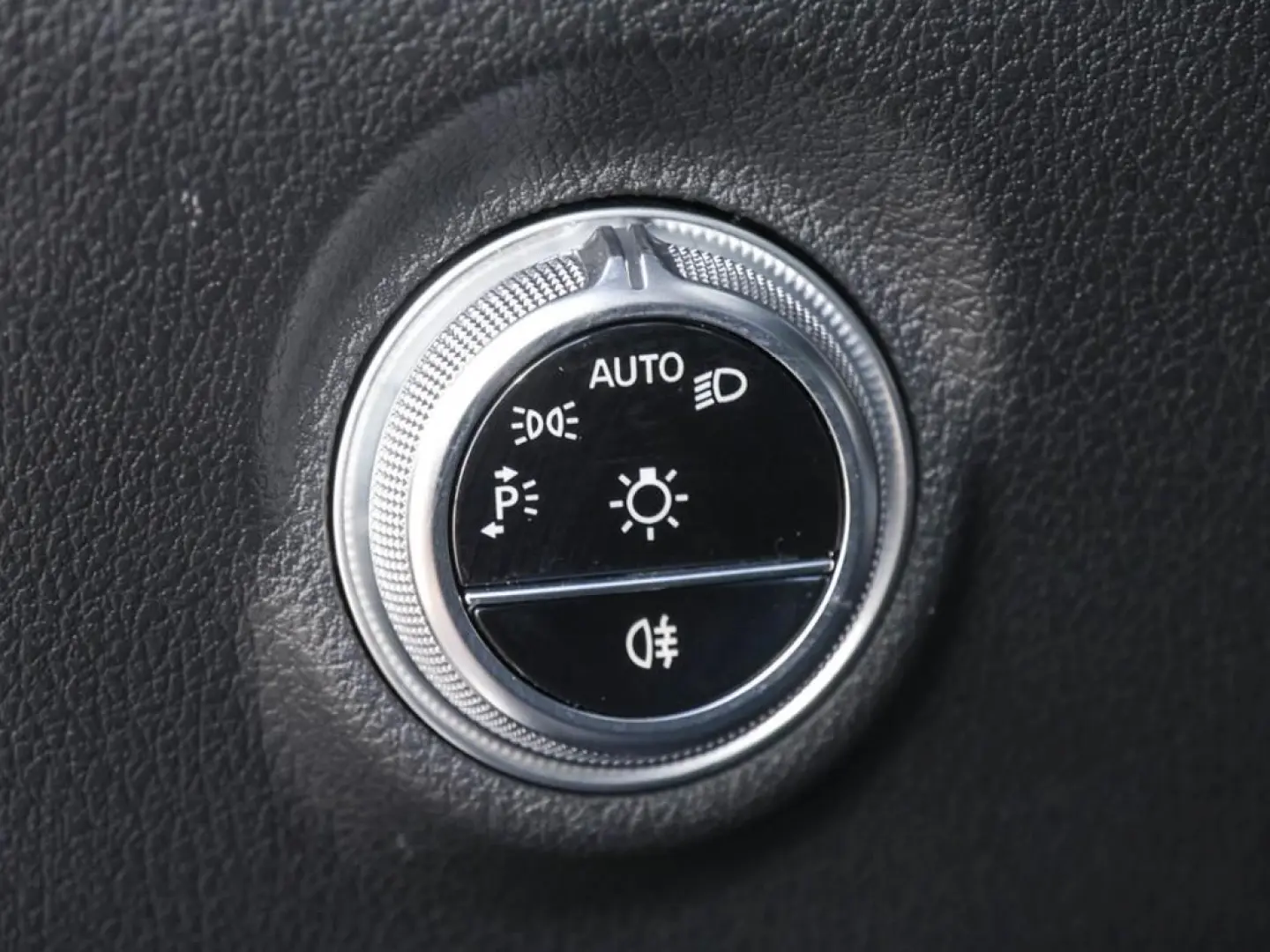 CLE 300 4MATIC Coupé |AMG|KEYL|NAVI|PANO|LED|PTS